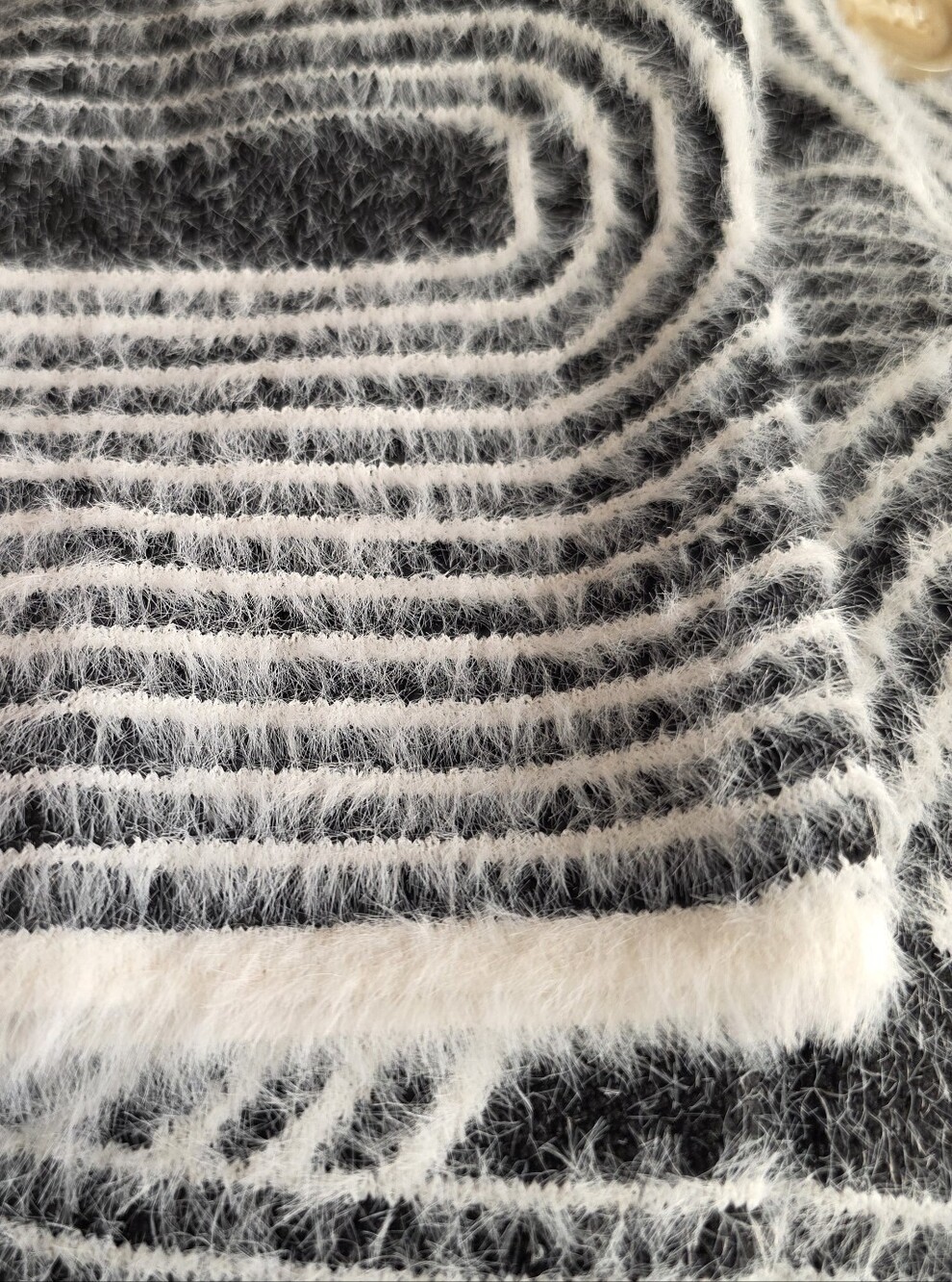 BY DESIGN Tokyo Eyelash Knit Cardigan - Picture 9 of 9
